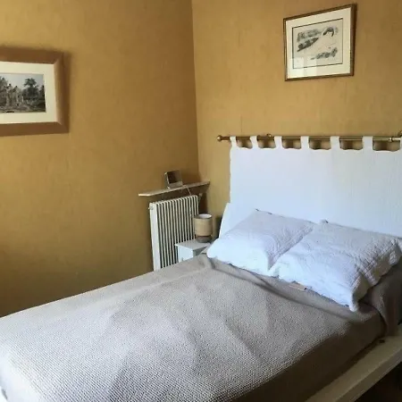Claudenia : Des Vacances Au Calme A 2km Des Plages Et Du Centre Apartment Biarritz