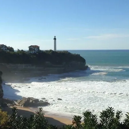 Claudenia : Des Vacances Au Calme A 2km Des Plages Et Du Centre Apartment