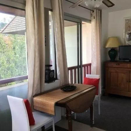 Apartment Claudenia : Des Vacances Au Calme A 2km Des Plages Et Du Centre Biarritz