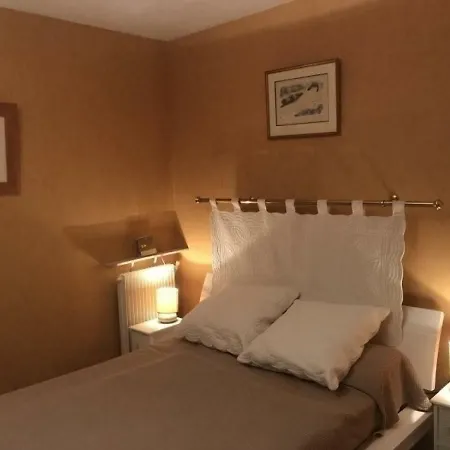 Apartment Claudenia : Des Vacances Au Calme A 2km Des Plages Et Du Centre *